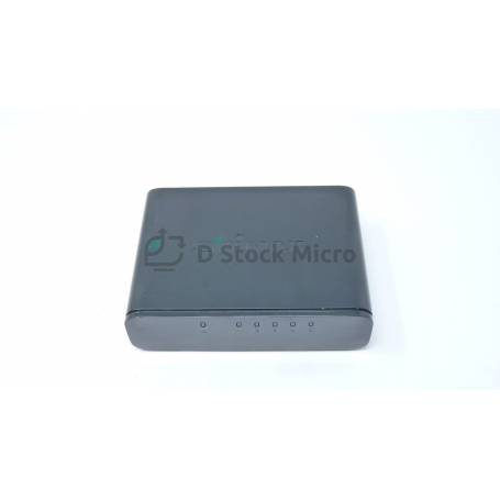 dstockmicro.com Switch de bureau Edimax ES-3305P V1 - 5 ports 10/100Mbps - Non géré