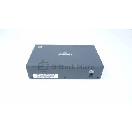 dstockmicro.com HP ProCurve J9079A / 1700-8 Switch - 8 x 10/100 (8th port 10/100/1000)