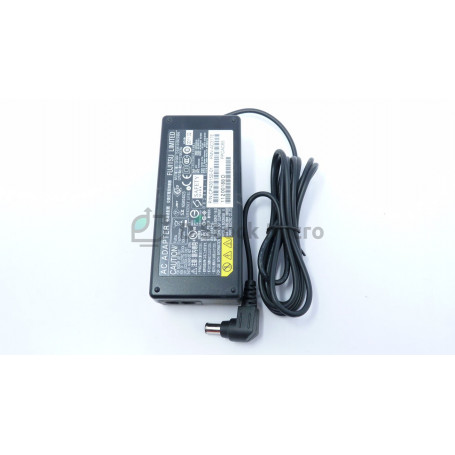 dstockmicro.com AC Adapter Fujitsu CP430150-01 19.5V 6.66A 130W	