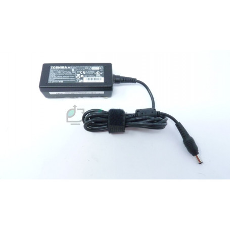 dstockmicro.com AC Adapter Toshiba PA3743E-1AC3 19V 1.58A 30W	