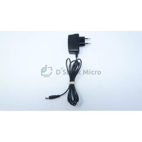 dstockmicro.com Charger / Power supply PHIHONG PSAA05E-050 / 3C5VHEME - 5V 1A 5W